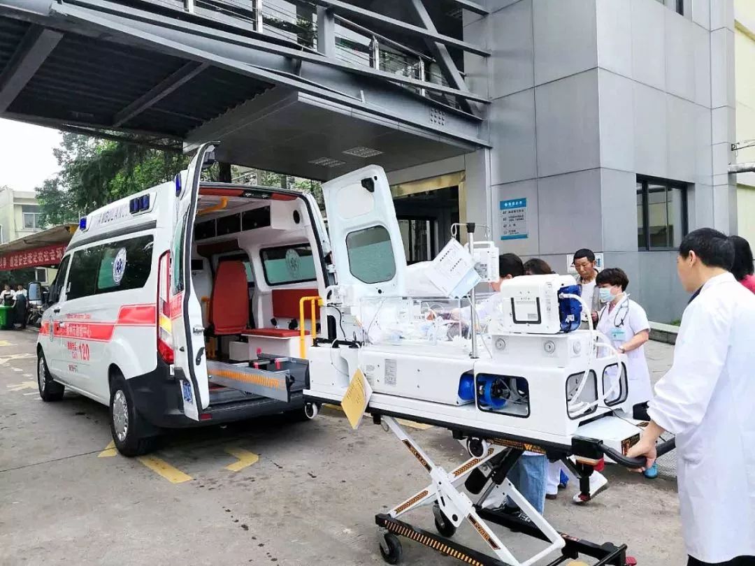 雷波县妇婴监护型护送